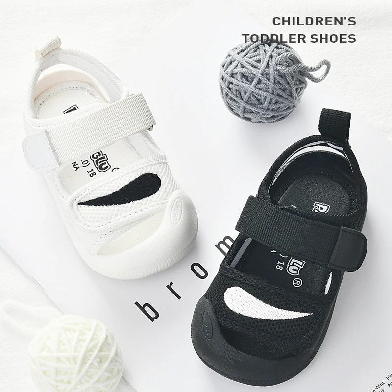 2023 Детская летняя сетчатая дышащая нескользящая обувь для малышей от 10 до 4 лет, сандалии для маленьких мальчиков и девочек, легкая школьная обувь Prewalker