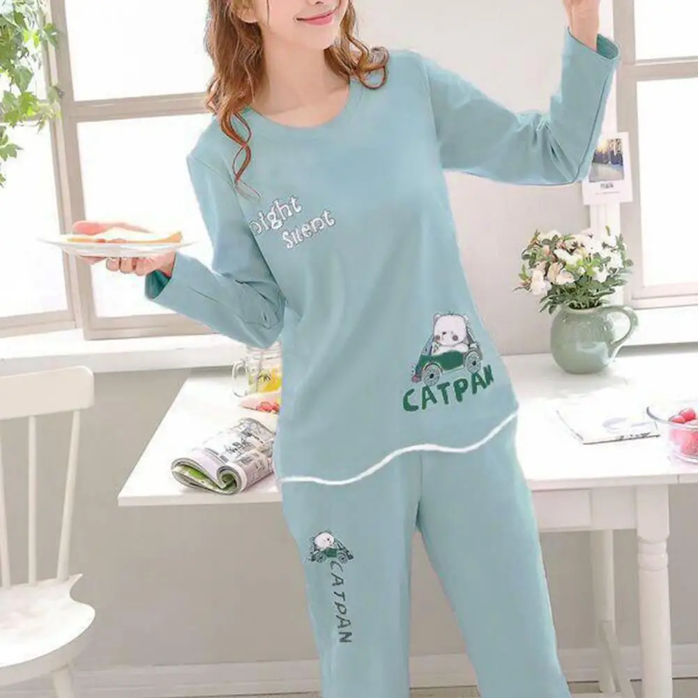 Мягкая женская пижама, уютный женский пижамный комплект с мультяшным кроликом, стильный топ с круглым вырезом, брюки с эластичной резинкой на талии для осенне-зимних вечеров